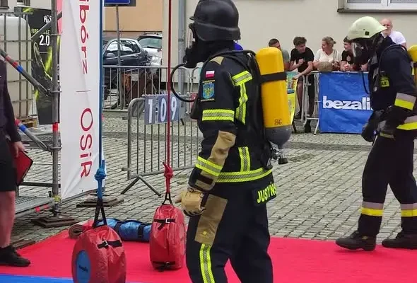 Toughest Firefighter Racibórz 2026: Strażacy z Namysłowa w czołówce i sztafecie