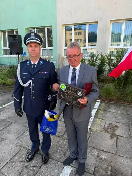 Uroczyste rozpoczęcie roku szkolnego w ZSR w Namysłowie z nową klasą mundurową