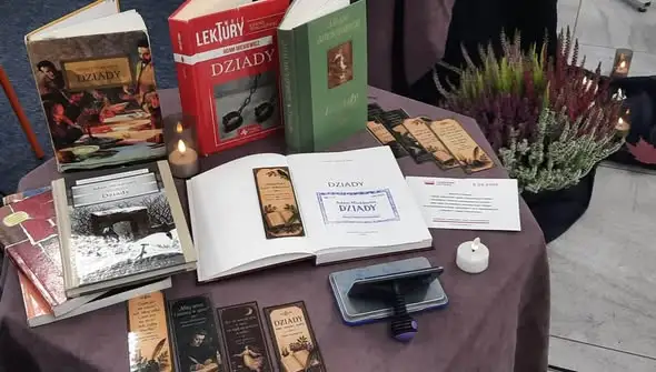 Namysłów: 15. Narodowe Czytanie w bibliotece — relacja