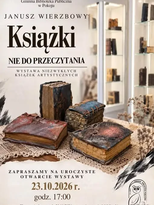 Wystawa „Książki nie do przeczytania” w Pokoju – drewniane dzieła Janusza Wierzbowego