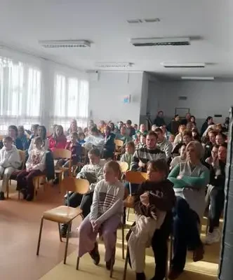 Domaszowice: Krajowy Trening Rodzinny Akademii OLiOC w Szkole Podstawowej